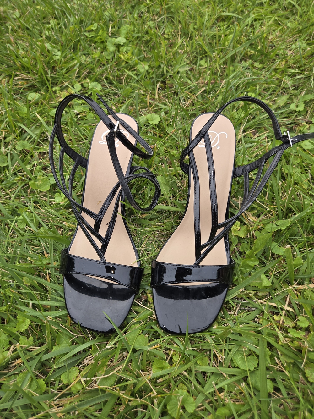SHEIN Women's Black Strappy Heeled Sandals Size 10M Square Toe Ankle Strap